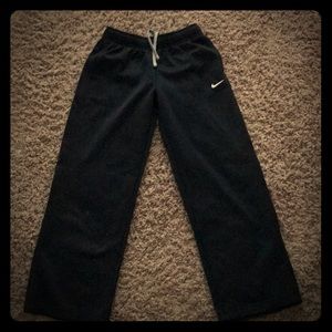 Nike Therma fit track pants Med